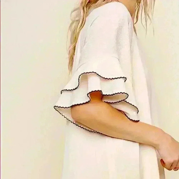 Mini Cream Colored Dress - Picture 4 of 5